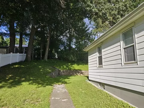 59 Harold St, Worcester, MA 01604 photo 35