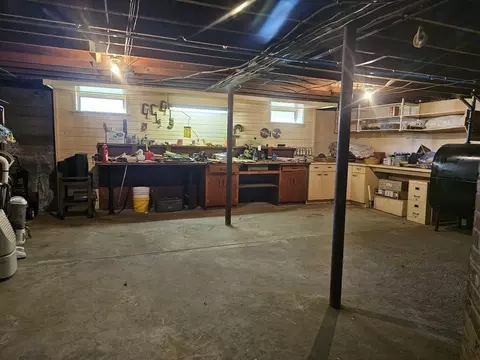 59 Harold St, Worcester, MA 01604 photo 32