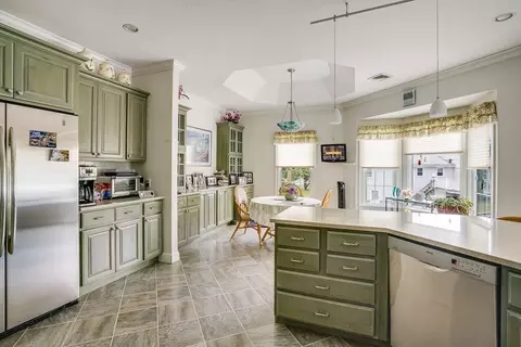 30 Payson Ave, Randolph, MA 02368 photo 9