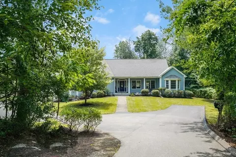 30 Payson Ave, Randolph, MA 02368 photo 2
