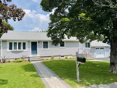 36 Andersen Rd, Braintree, MA 02184