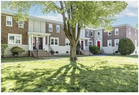 34 Newman Rd #34, Malden, MA 02148