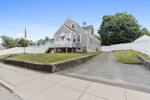 649 Mount Hope Ave, Fall River, MA 02724 photo 2