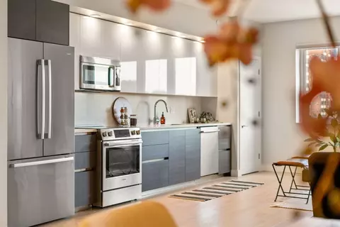 932 Broadway #402, Chelsea, MA 02150