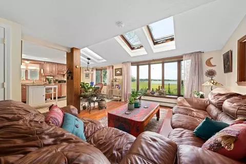 237 Damons Point Rd, Marshfield, MA 02050 photo 8