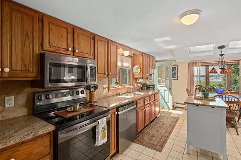 237 Damons Point Rd, Marshfield, MA 02050 photo 16