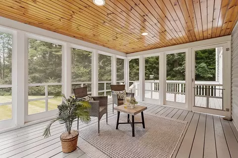 3 Samuels Ln, Sterling, MA 01564 photo 4