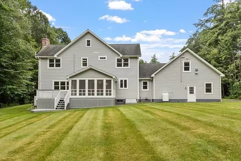 3 Samuels Ln, Sterling, MA 01564 photo 2