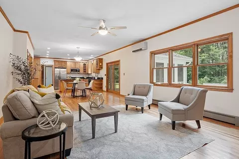 3 Samuels Ln, Sterling, MA 01564 photo 8
