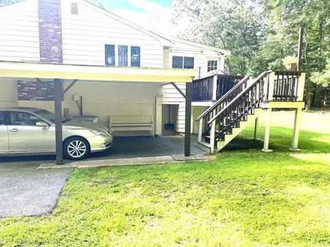 7 Johnson Rd, Sharon, MA 02067 photo 3