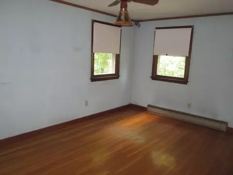 19 Victoria Dr, Webster, MA 01570 photo 17