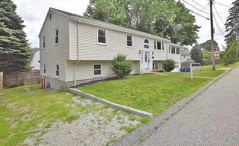 6 Smith Ter, Braintree, MA 02184 photo 3