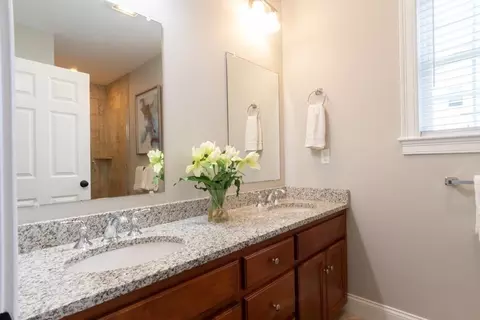 57 Oak St #57, Needham, MA 02492 photo 9