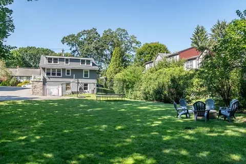31 Oak St # -b, Wellesley, MA 02482