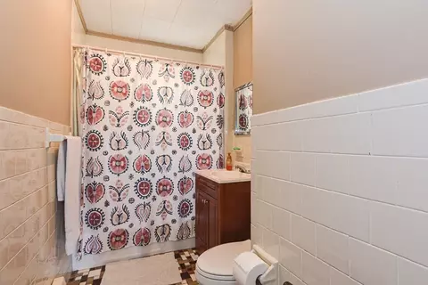 152 Saint Mary St, Fall River, MA 02720 photo 37
