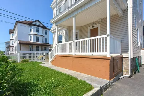 152 Saint Mary St, Fall River, MA 02720 photo 4