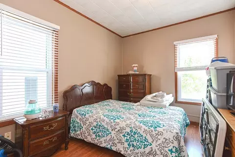 152 Saint Mary St, Fall River, MA 02720 photo 40
