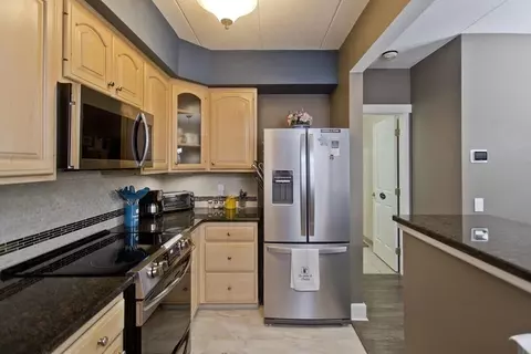 34 Sumner Ave #216, Springfield, MA 01108 photo 6
