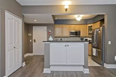 34 Sumner Ave #216, Springfield, MA 01108 photo 2