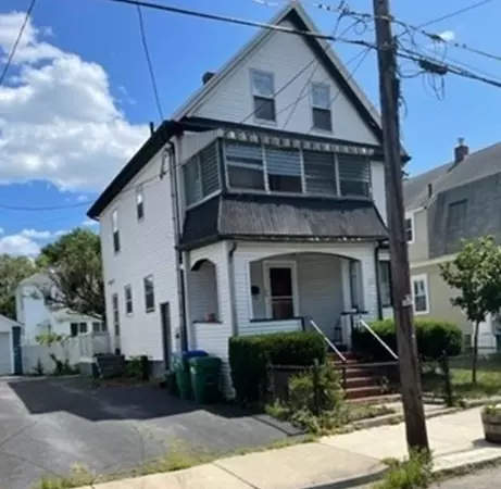38 Brookings St, Medford, MA 02155