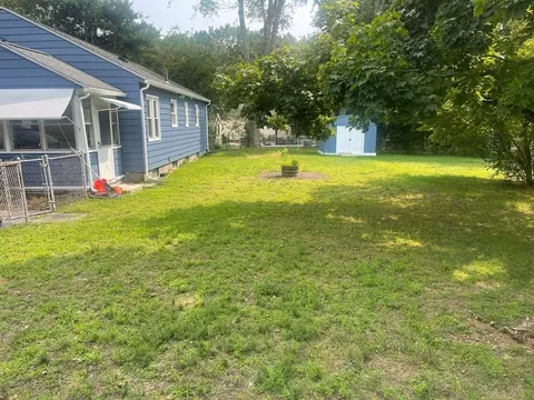 18 Pidgeon Dr, Springfield, MA 01119 photo 16