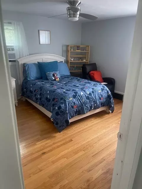18 Pidgeon Dr, Springfield, MA 01119 photo 11