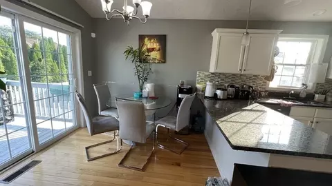 24 Manchester St, Fall River, MA 02721 photo 9