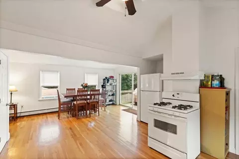 21 Eastern Ave, Gloucester, MA 01930 photo 9