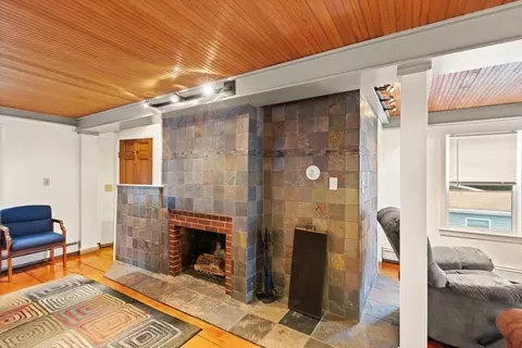 21 Eastern Ave, Gloucester, MA 01930 photo 13
