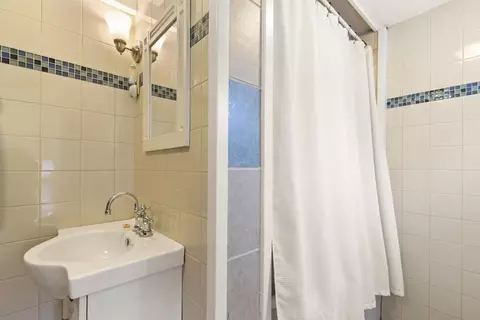 21 Eastern Ave, Gloucester, MA 01930 photo 17