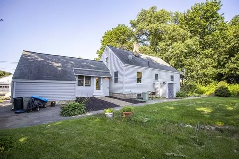 2 Powers St, Beverly, MA 01915 photo 4