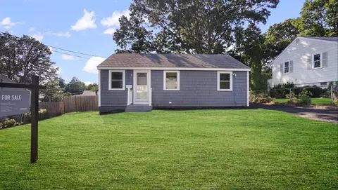 108 Algonquin St, Brockton, MA 02302