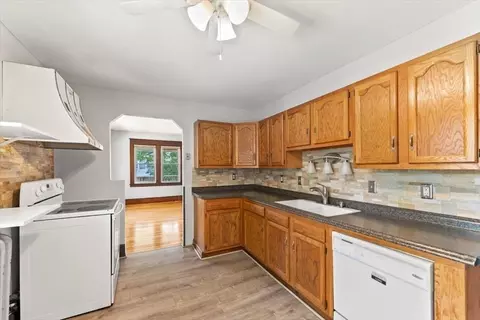 106-108 Dwight Rd, Springfield, MA 01108 photo 20