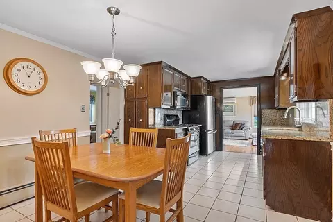 5 Barton Ave, Dracut, MA 01826 photo 11