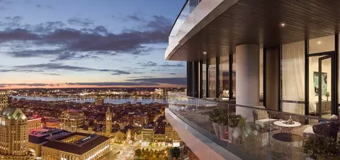 430 Stuart #PH34B, Boston, MA 02116