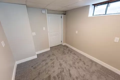 77 Derryfield Ave, Springfield, MA 01118 photo 28