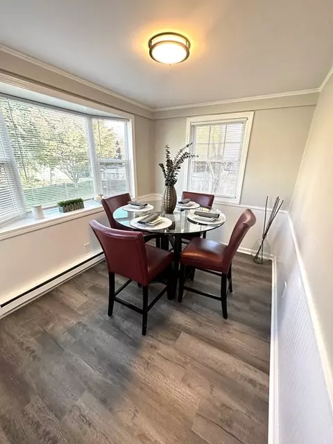 77 Derryfield Ave, Springfield, MA 01118 photo 8