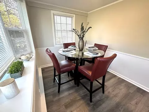 77 Derryfield Ave, Springfield, MA 01118 photo 10