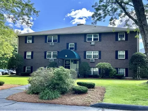 96 Richardson Rd #6-B, Chelmsford, MA 01863