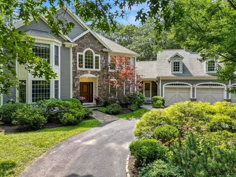 34 Townsend Farm Rd, Boxford, MA 01921