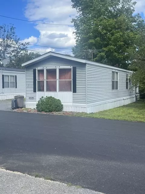 83 Clark Rd #60, Shirley, MA 01464