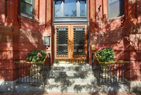 271 Dartmouth St #2C, Boston, MA 02116