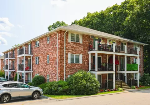 9 Kenmar Dr #19, Billerica, MA 01821