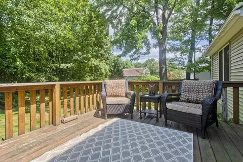 9 Post Rd, Chicopee, MA 01020 photo 37