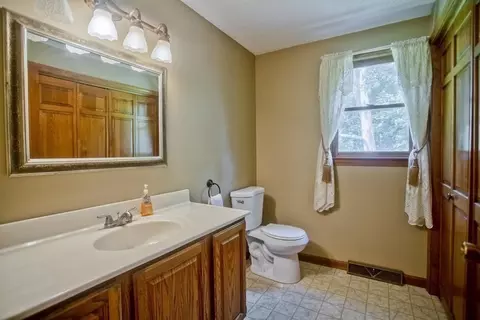 9 Post Rd, Chicopee, MA 01020 photo 21
