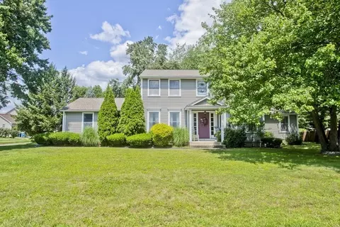 9 Post Rd, Chicopee, MA 01020 photo 2