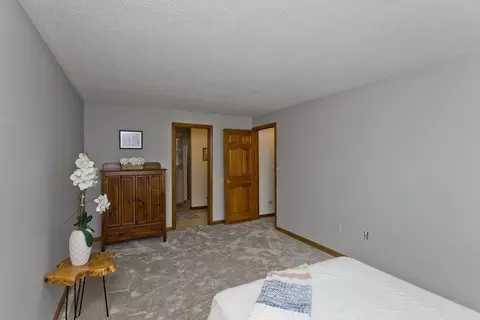 9 Post Rd, Chicopee, MA 01020 photo 24