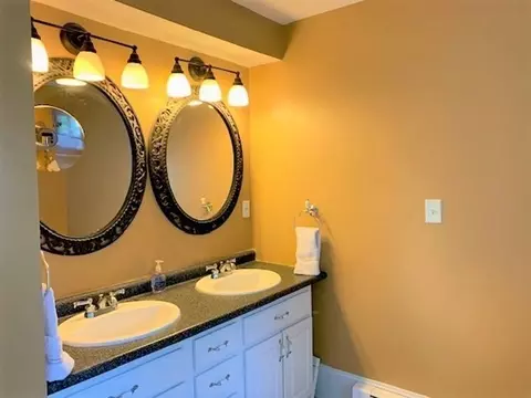 4 Maple Ave, Andover, MA 01810 photo 17