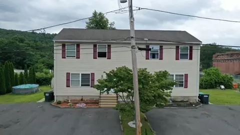 4001-4003 Hill St, Palmer, MA 01069