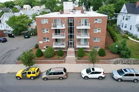 244 Salem St #12, Malden, MA 02148